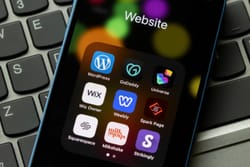 Les avantages de choisir une agence web spécialisée dans la création de sites WordPress