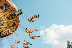 Les expériences immersives qui révolutionnent les parcs d'attraction