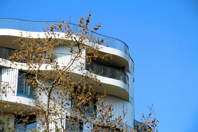 Un appartement neuf tout proche de la mer, c'est possible