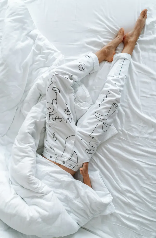 Bien dormir commence par bien s'habiller pour la nuit
